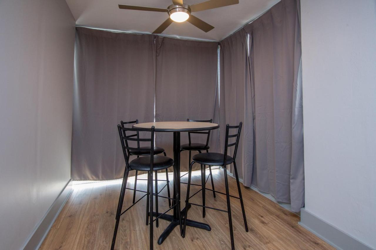 804 Free Parking Modern Downtown Apt, Great Wifi アトランタ エクステリア 写真